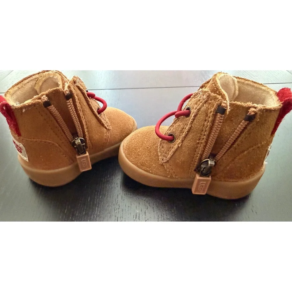 UGG Baby Booties Crib Shoes Size 0/1 Chestnut Suede Side-Zip Ankle Boot